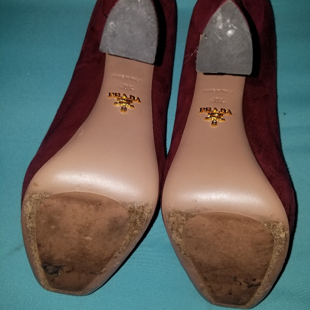Prada suede burgundy pumps - Picture 4 of 5